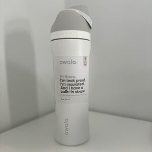 ❄️🤍☁️NWT Starbucks × Owala Cold Foam 24oz FreeSip — 2025 Limited Edition☁️🤍❄️